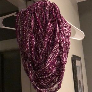 Infinity scarf
